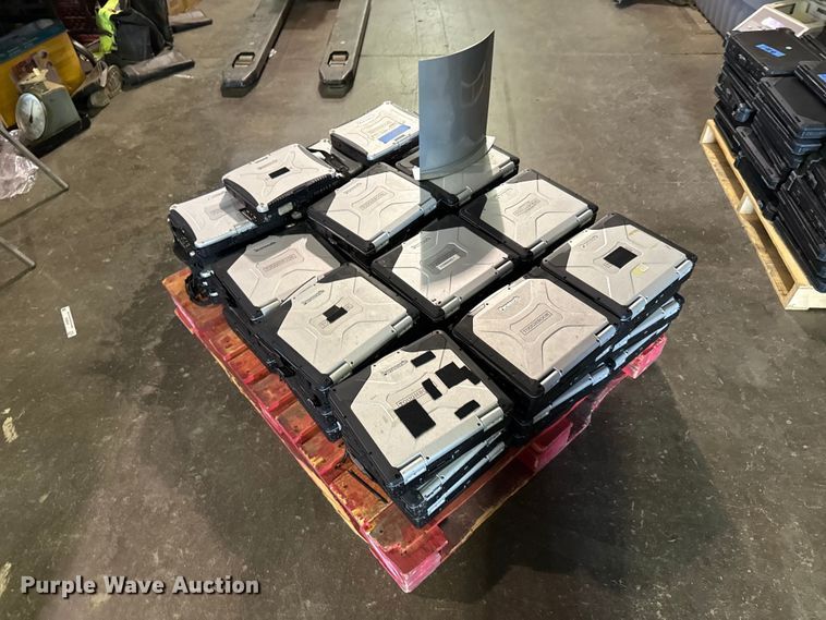 image for item EG8653 Panasonic Tough book (52) panasonic toughbooks