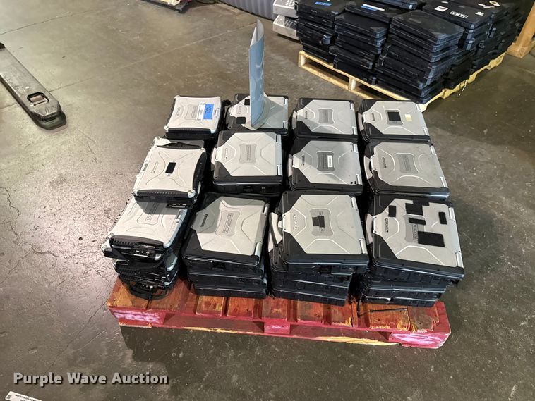 image for item EG8653 Panasonic Tough book (52) panasonic toughbooks