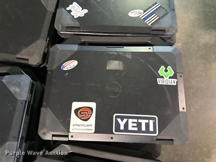 image for item EG8657 (90) dell laptops