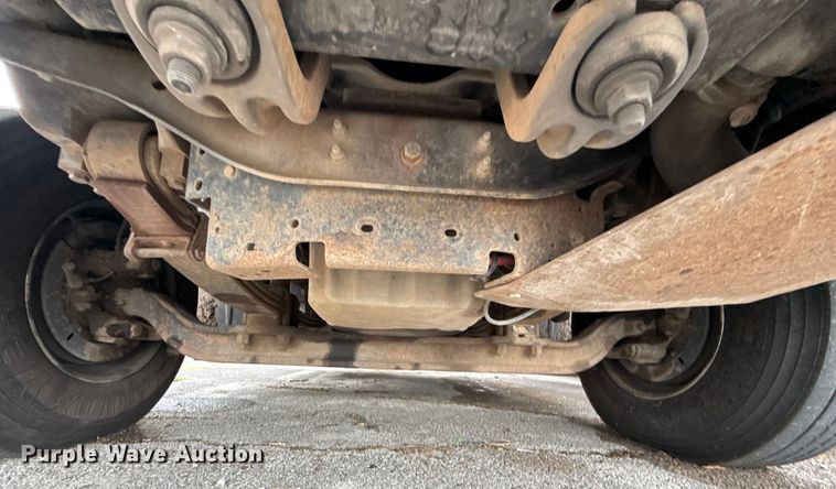 image for item EG8658 2013 Freightliner 114SD semi truck