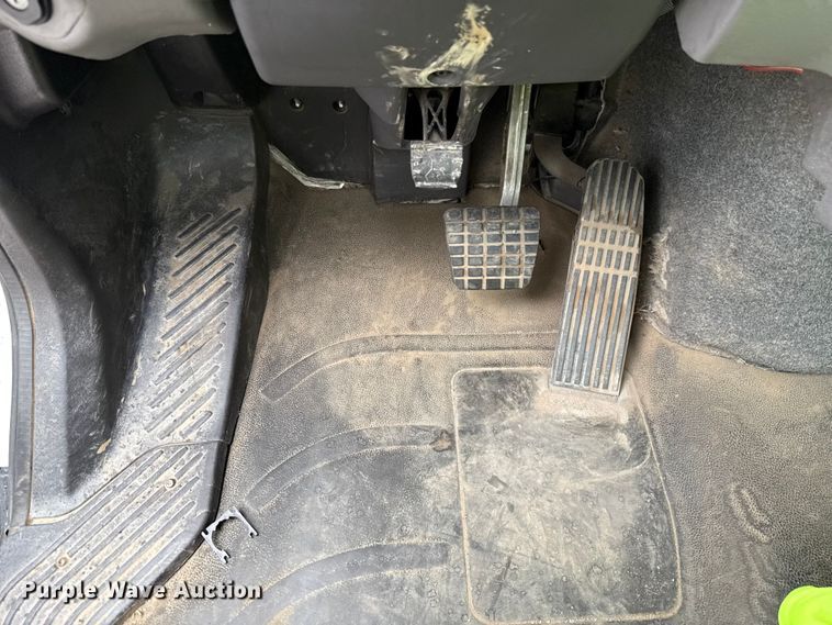 image for item EG8658 2013 Freightliner 114SD semi truck