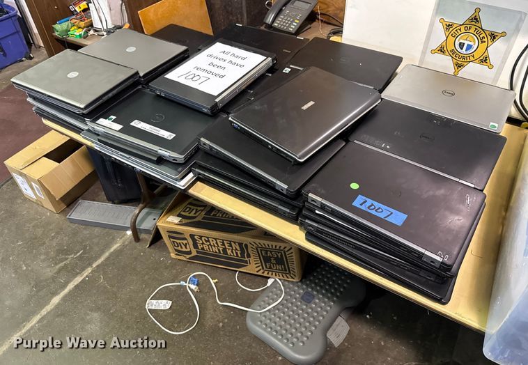 image for item EG8660 (55) laptops