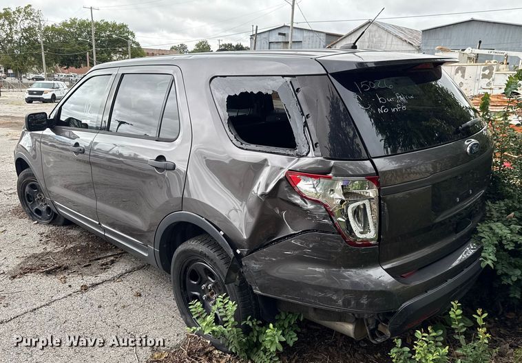 image for item EG8666 2015 Ford Explorer Police SUV