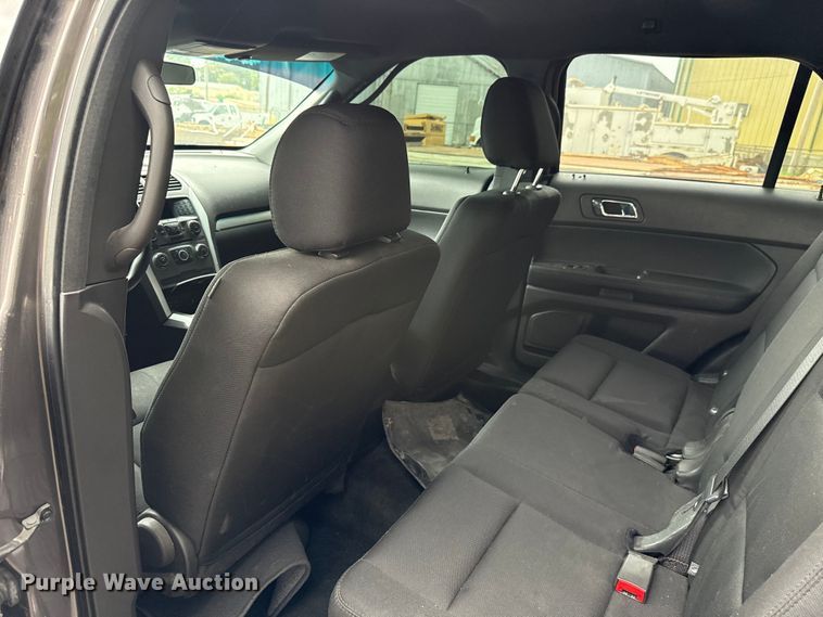 image for item EG8666 2015 Ford Explorer Police SUV