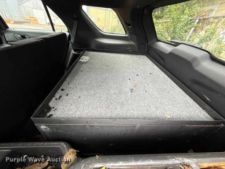 image for item EG8666 2015 Ford Explorer Police SUV