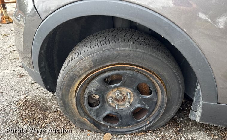 image for item EG8666 2015 Ford Explorer Police SUV