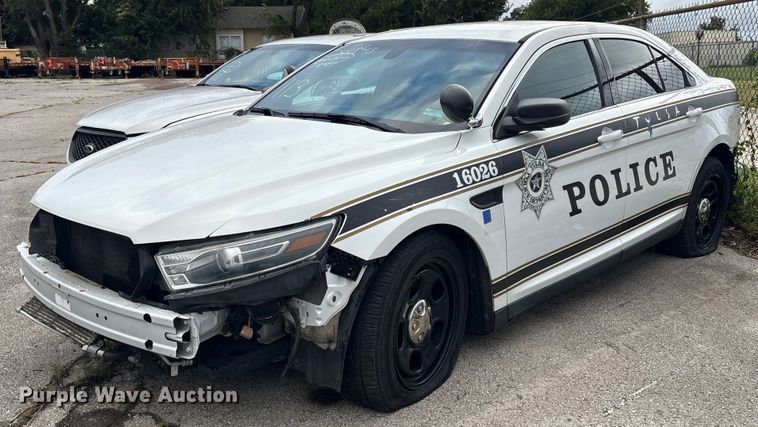 image for item EG8667 2016 Ford Taurus Police 