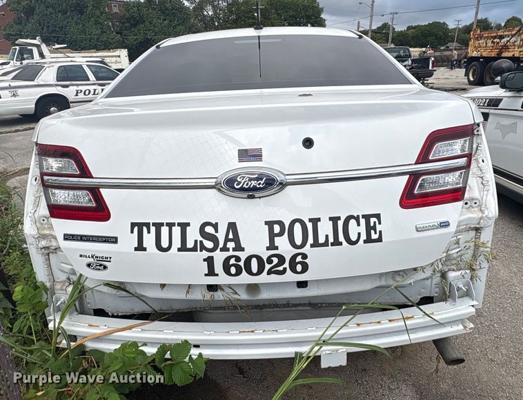 image for item EG8667 2016 Ford Taurus Police 