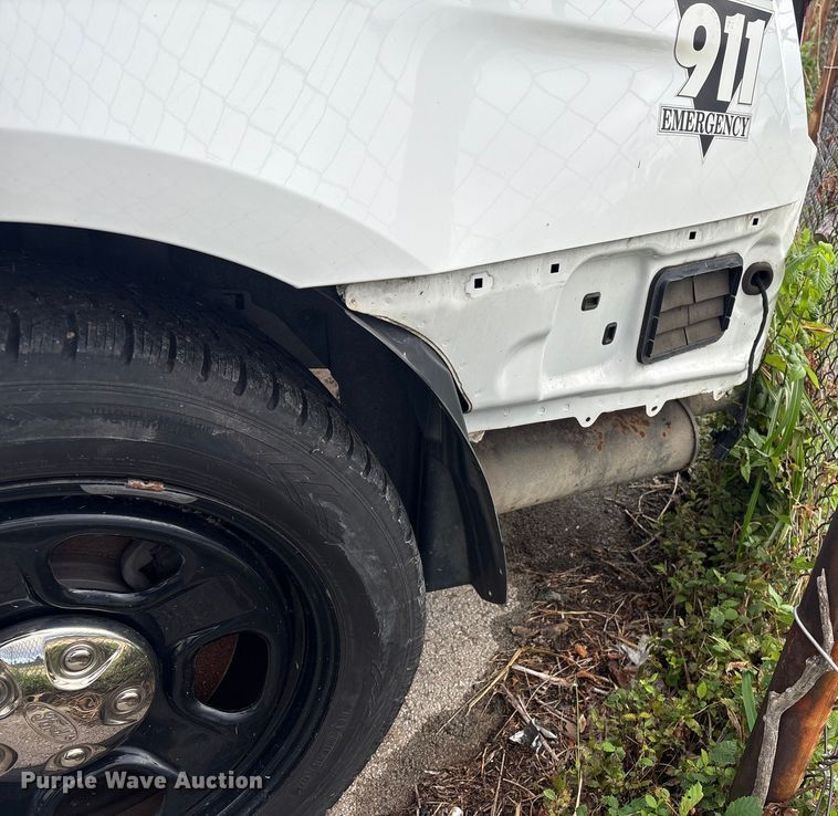 image for item EG8667 2016 Ford Taurus Police 