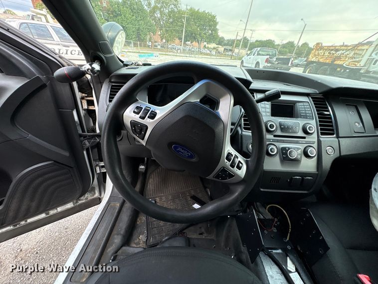 image for item EG8667 2016 Ford Taurus Police 