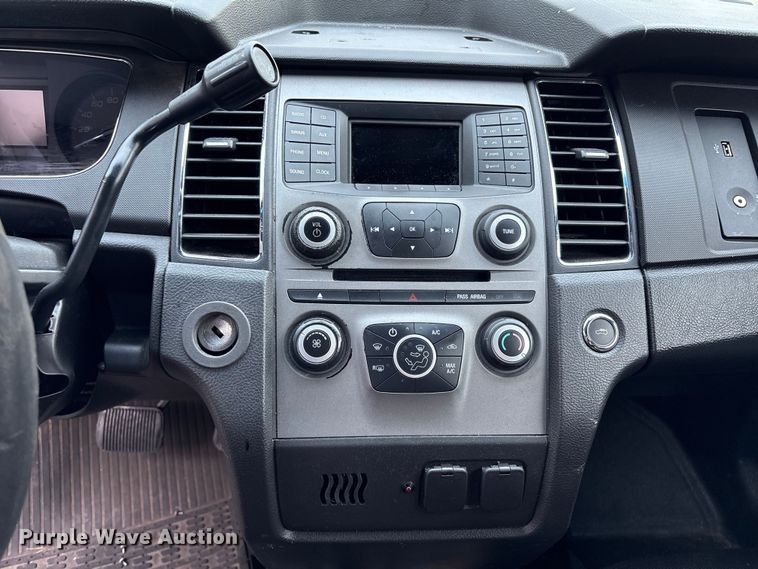 image for item EG8667 2016 Ford Taurus Police 