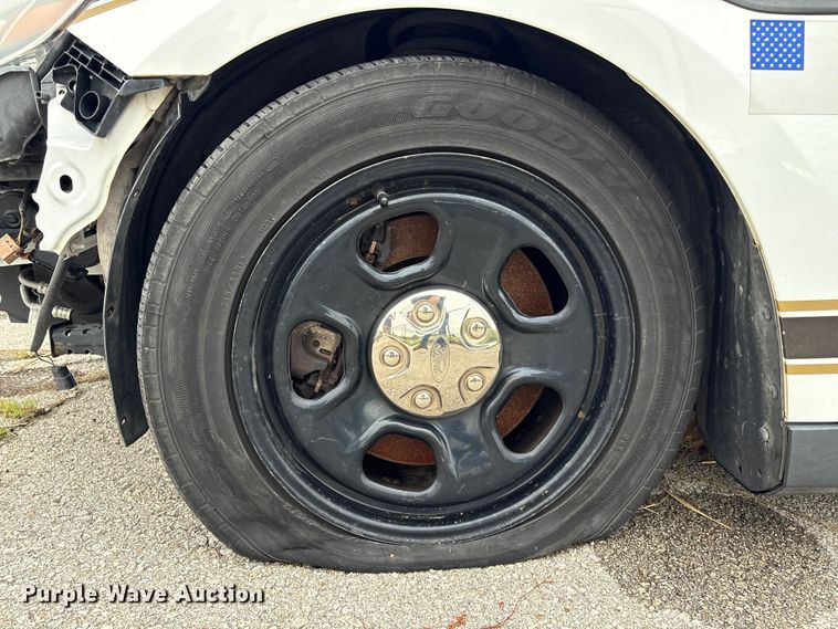 image for item EG8667 2016 Ford Taurus Police 