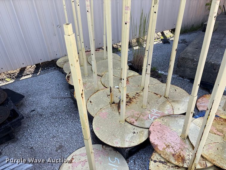 image for item EG8668 (31) metal sign post