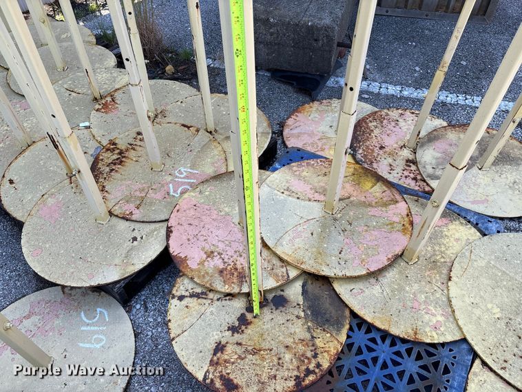 image for item EG8668 (31) metal sign post