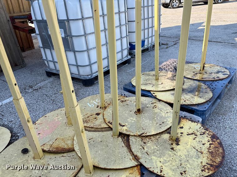 image for item EG8668 (31) metal sign post