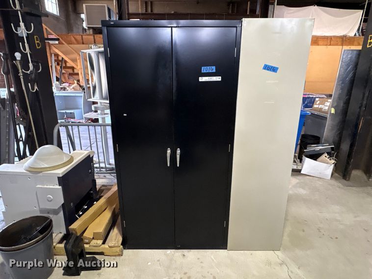 image for item EG8677 (2) storage cabinets