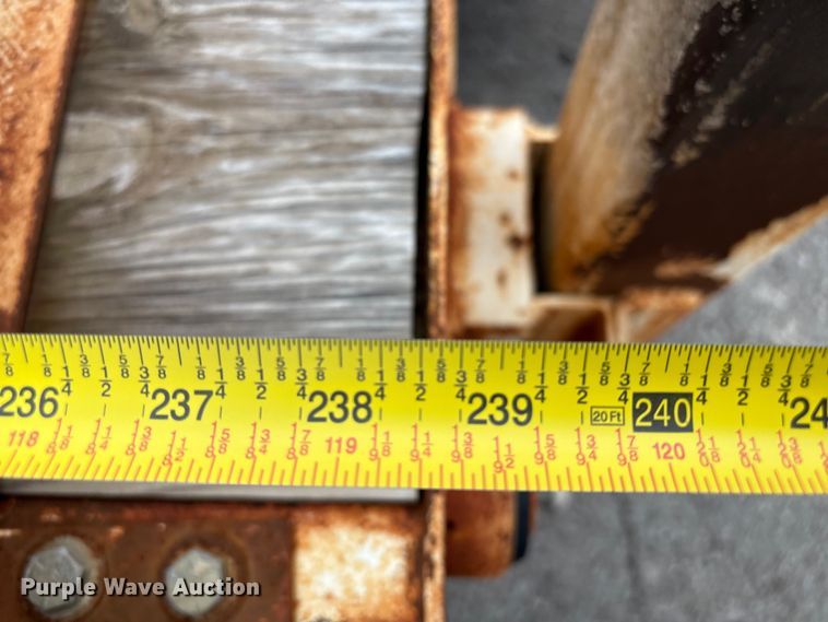 image for item EG8680 2012 Belshe BDT25 equipment trailer