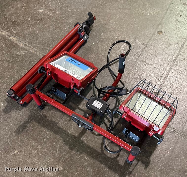 image for item EG8681 Intertek  FU2402-2 floodlight