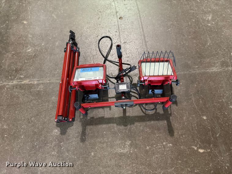 image for item EG8681 Intertek  FU2402-2 floodlight