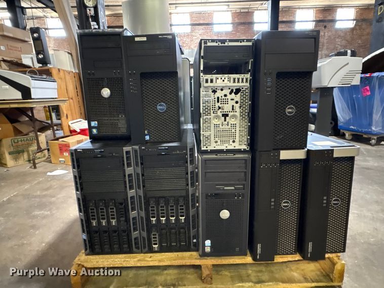 image for item EG8682 Approximately 18 dell computer towers