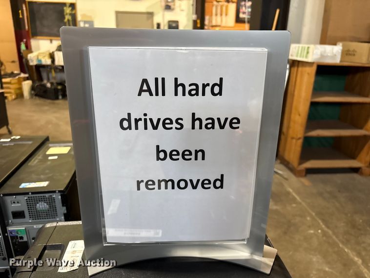 image for item EG8682 Approximately 18 dell computer towers