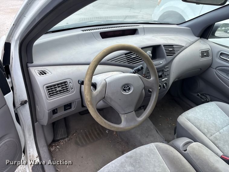 image for item EG8689 2001 Toyota Prius 