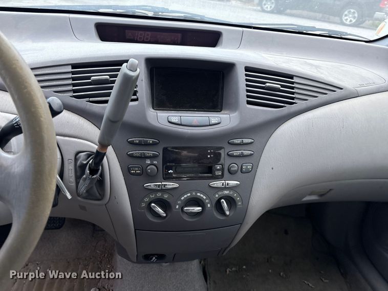 image for item EG8689 2001 Toyota Prius 