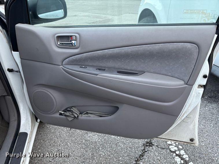 image for item EG8689 2001 Toyota Prius 