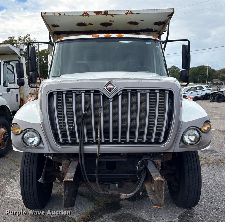 image for item EG8690 2009 International 7400 dump truck