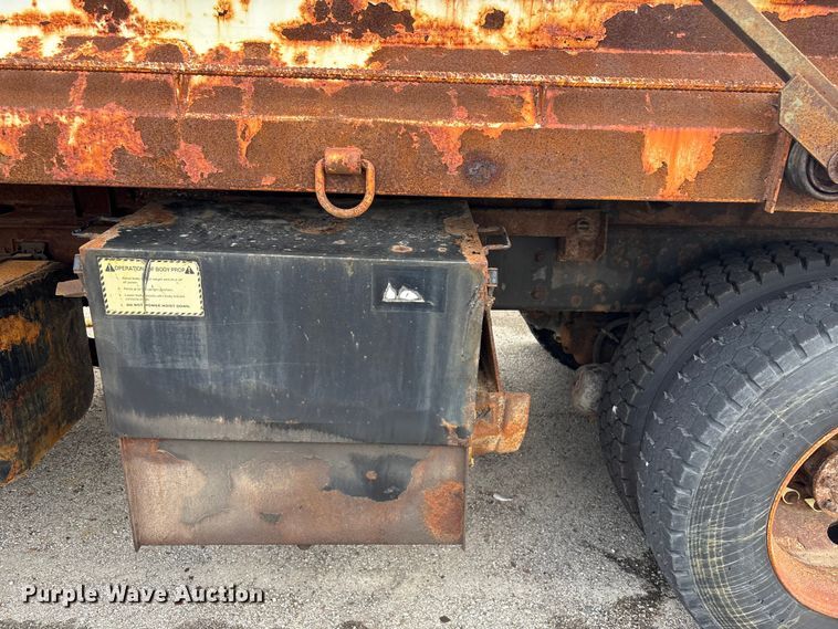 image for item EG8690 2009 International 7400 dump truck