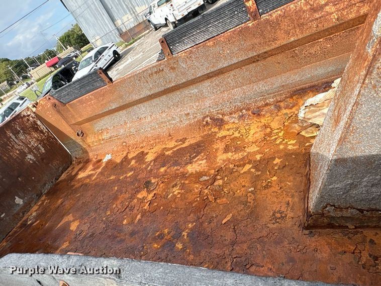 image for item EG8690 2009 International 7400 dump truck