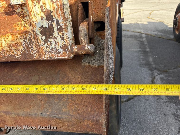 image for item EG8690 2009 International 7400 dump truck