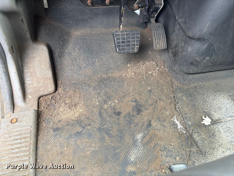 image for item EG8690 2009 International 7400 dump truck