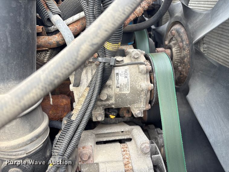 image for item EG8690 2009 International 7400 dump truck