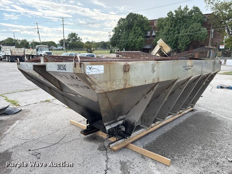 image for item EG8692 2003 Swenson Spreader