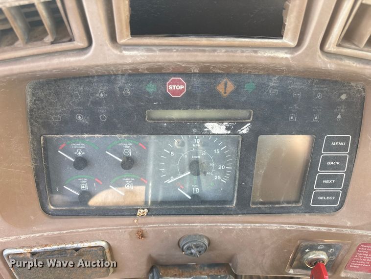 image for item EG8694 2000 John Deere 544H wheel loader