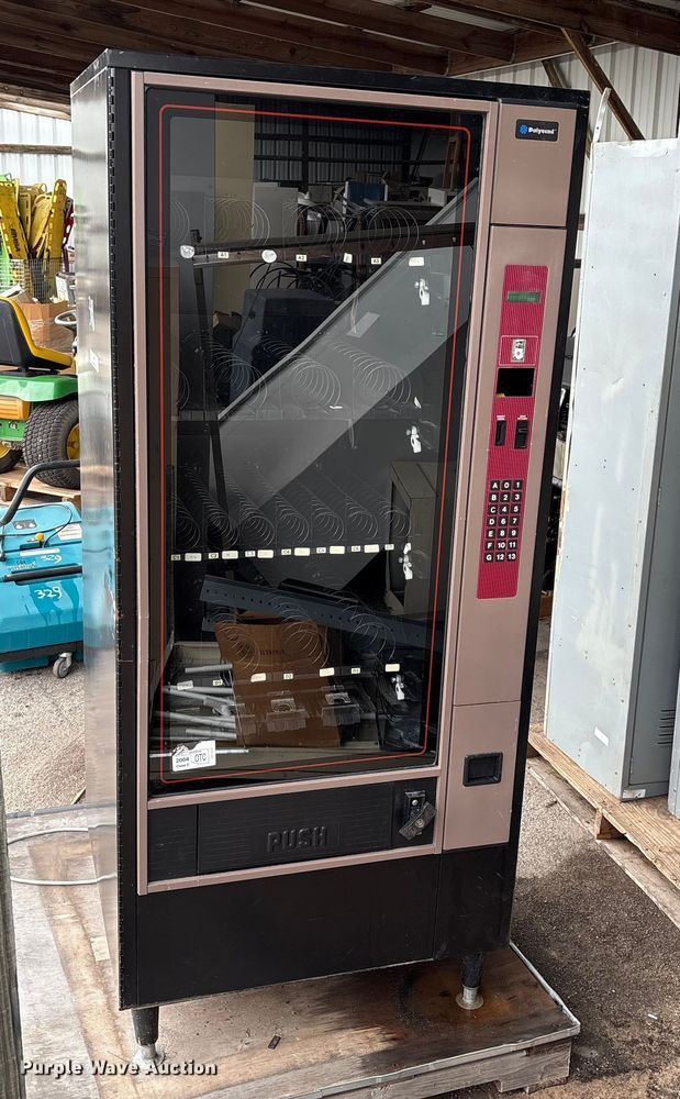 image for item EG8710 1993 Polyvend PV4420 vending machine 