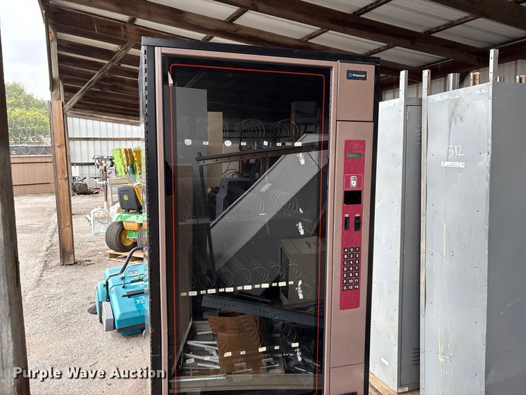 image for item EG8710 1993 Polyvend PV4420 vending machine 