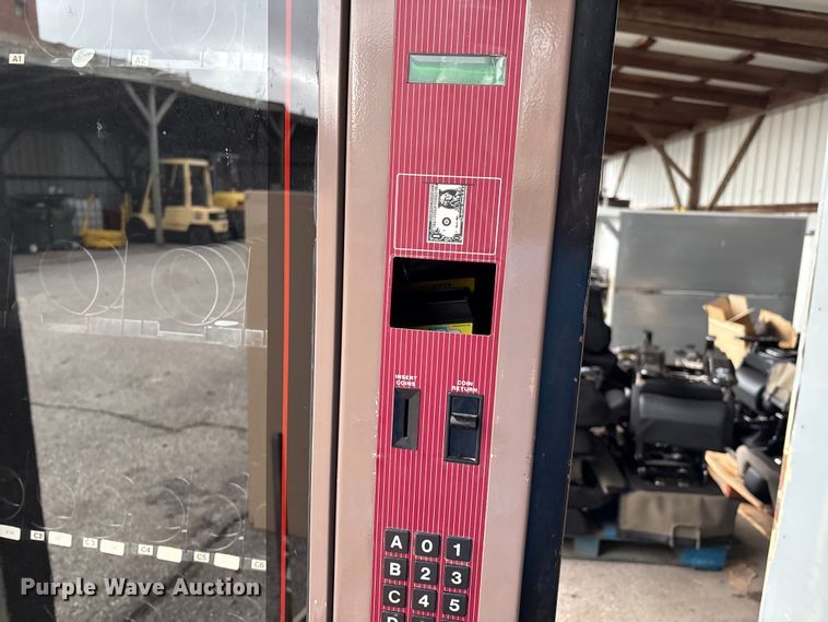 image for item EG8710 1993 Polyvend PV4420 vending machine 