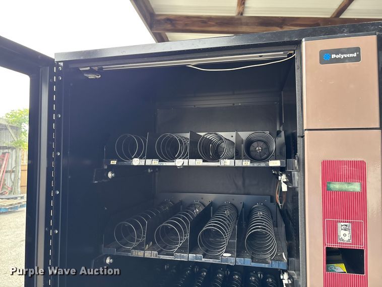 image for item EG8710 1993 Polyvend PV4420 vending machine 