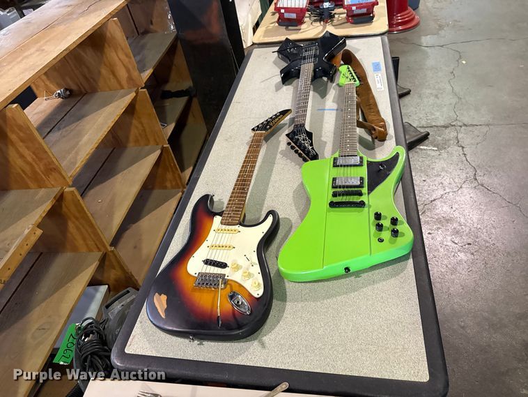 image for item EG8721 (3) guitars