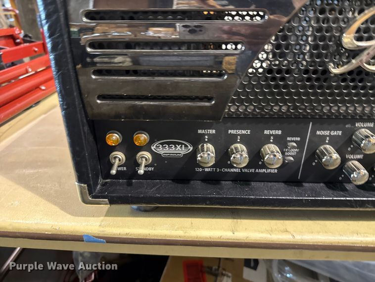 image for item EG8722 (2) amplifiers