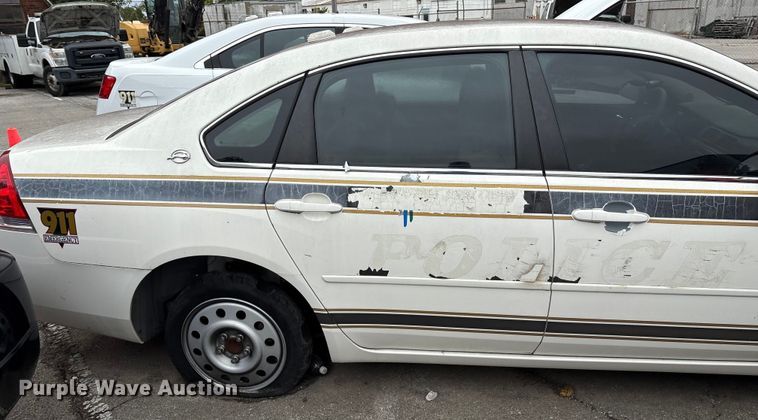 image for item EG8727 2006 Chevy Impala Police 