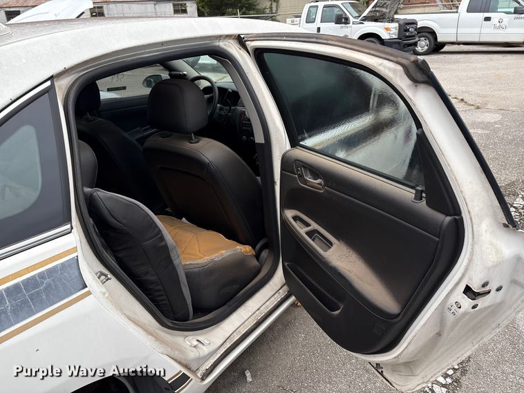 image for item EG8727 2006 Chevy Impala Police 