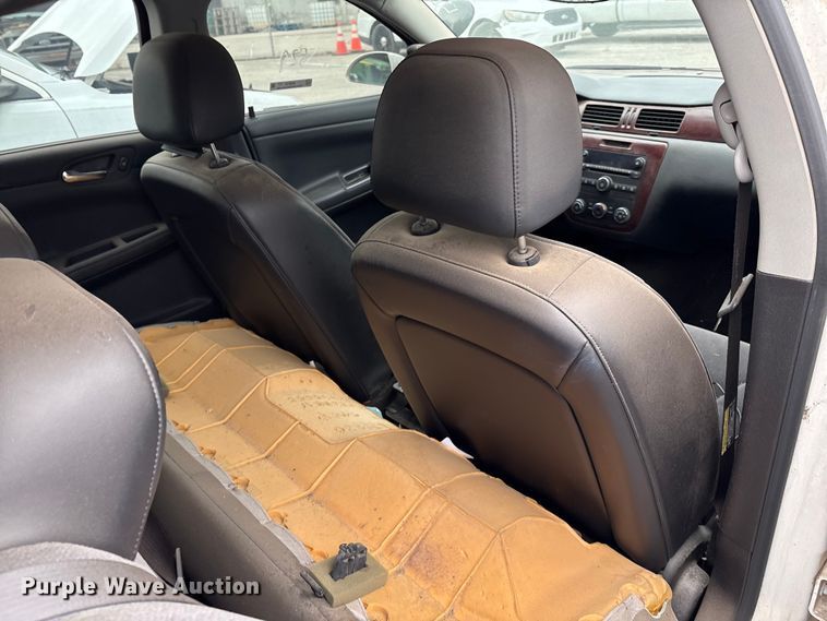 image for item EG8727 2006 Chevy Impala Police 