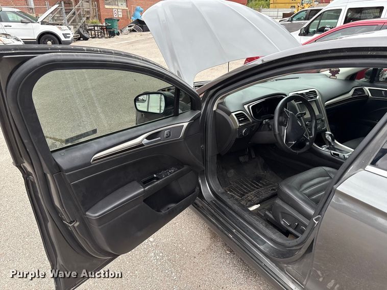 image for item EG8729 2016 Ford Fusion 