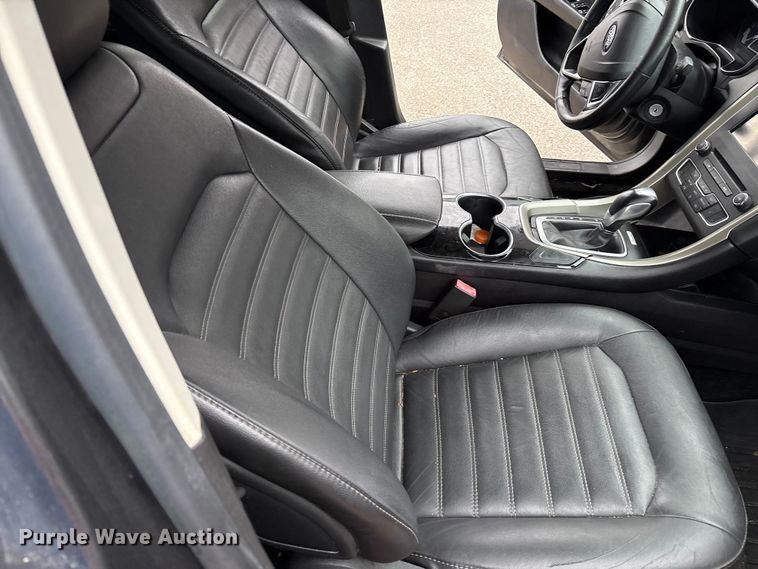 image for item EG8729 2016 Ford Fusion 