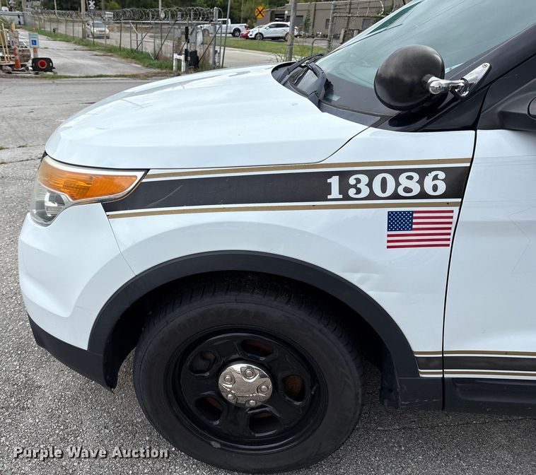 image for item EG8732 2013 Ford Explorer Police SUV