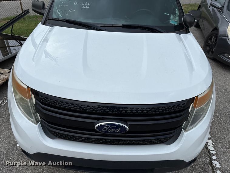 image for item EG8732 2013 Ford Explorer Police SUV