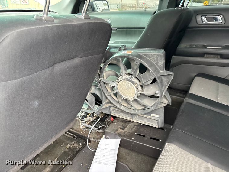 image for item EG8732 2013 Ford Explorer Police SUV